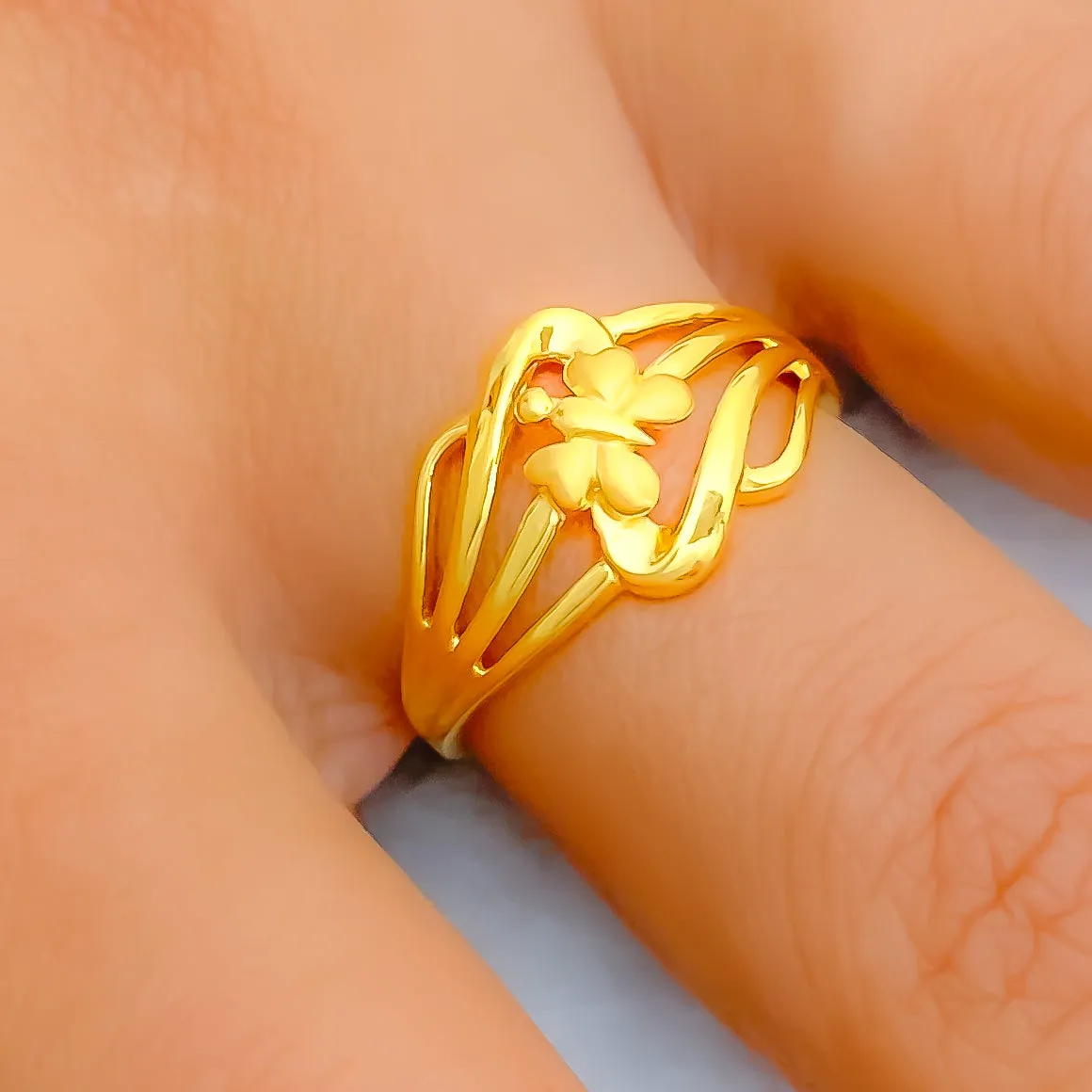 Beautiful Butterfly 22k Gold Ring