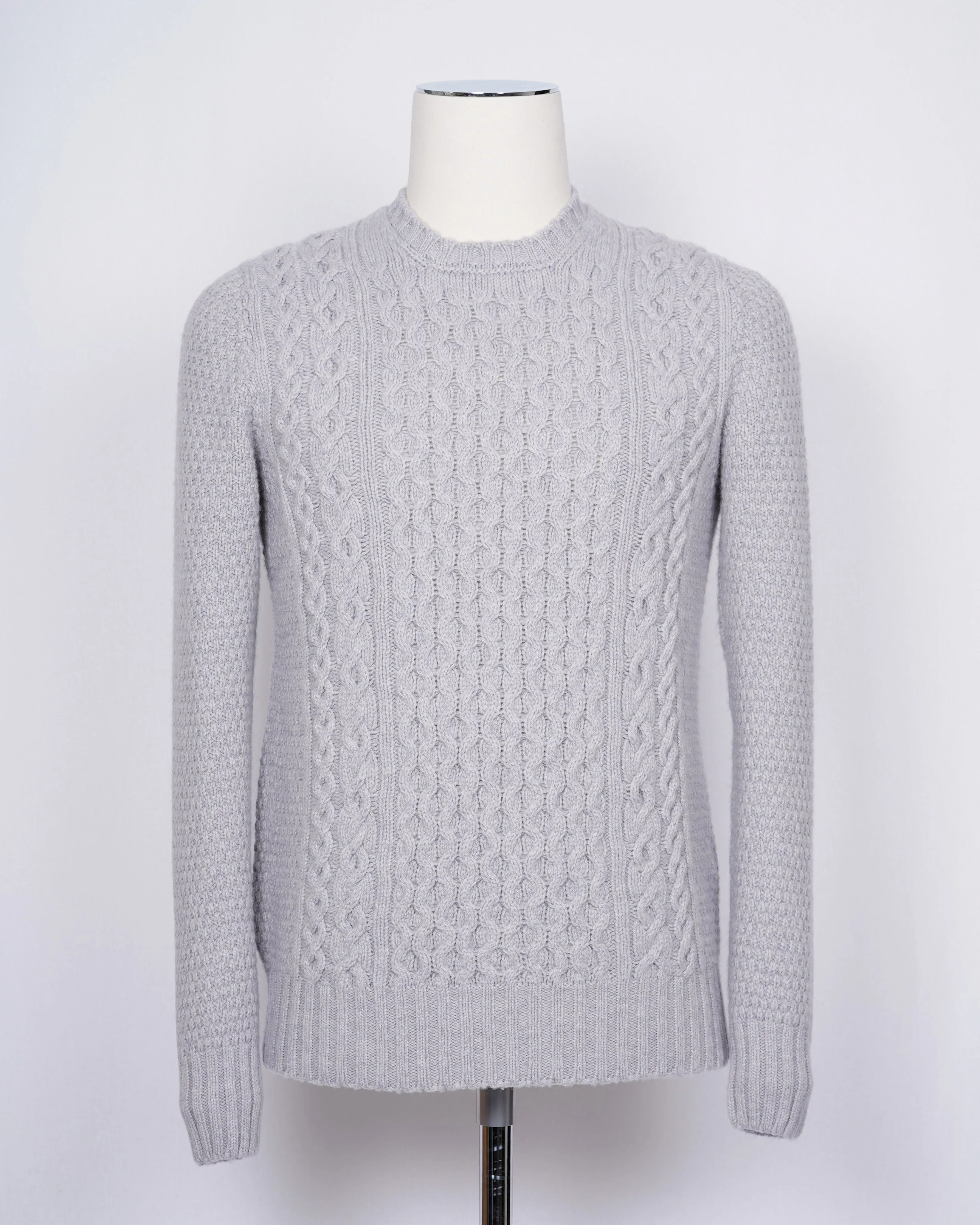 Drumohr Crew Neck Cable Knit / Light Grey