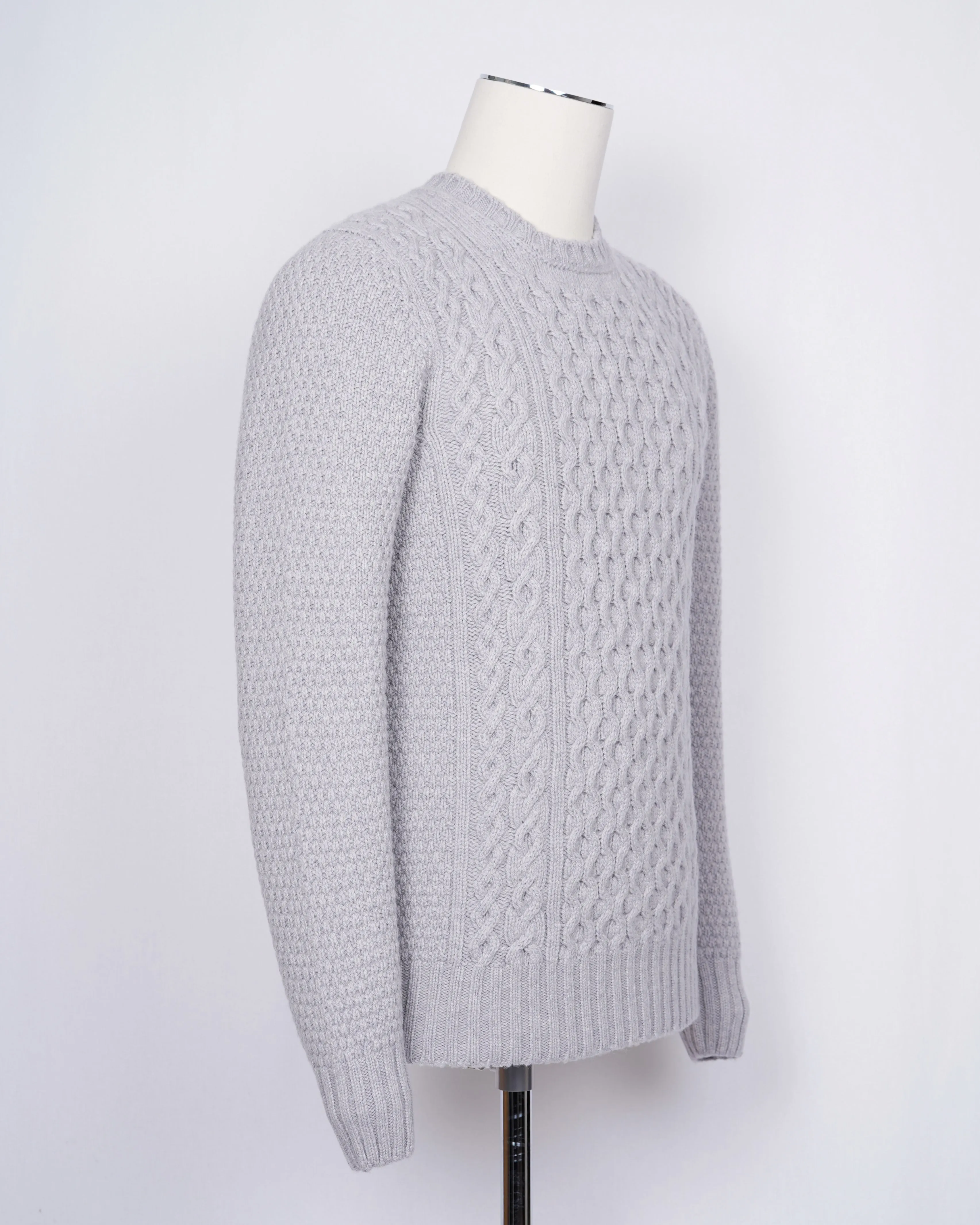 Drumohr Crew Neck Cable Knit / Light Grey